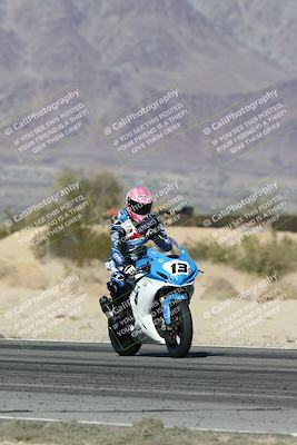 media/Dec-07-2025-CVMA (Sun) [[3e7d2de5dc]]/Race 8-Middleweight Shootout/